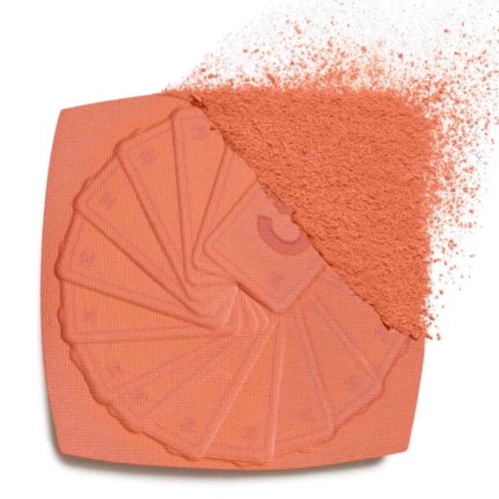 CHANEL Blush Compact in Warm Coral-Orange - Picture 3 of 3